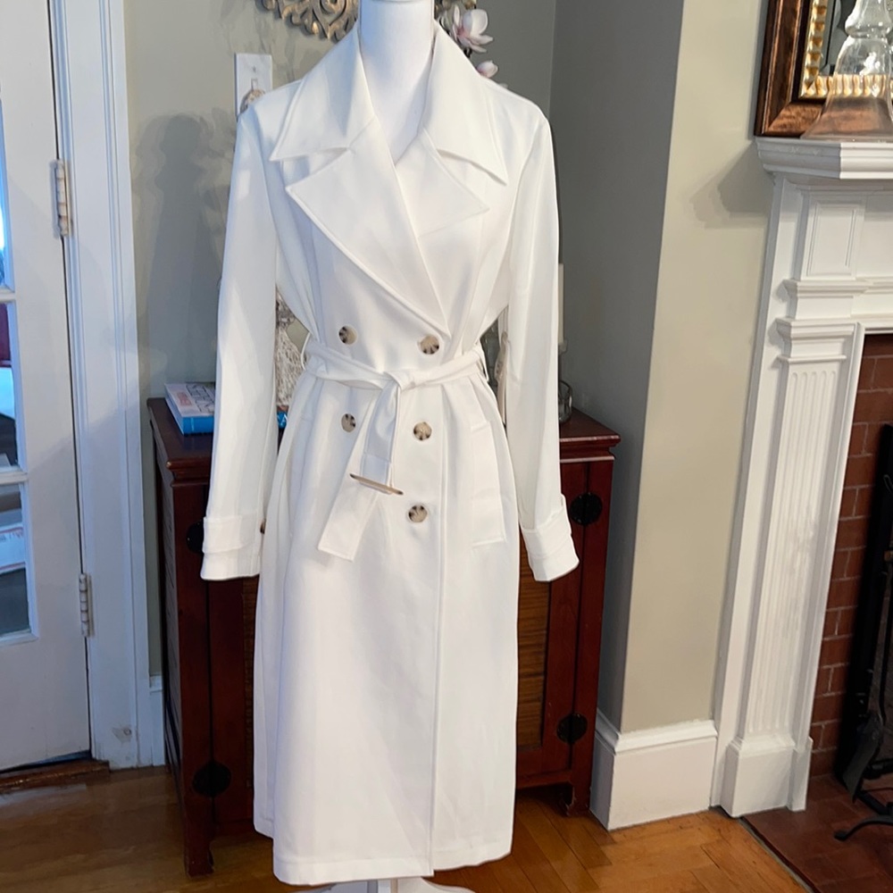 Bagatelle Collection Off White Trench